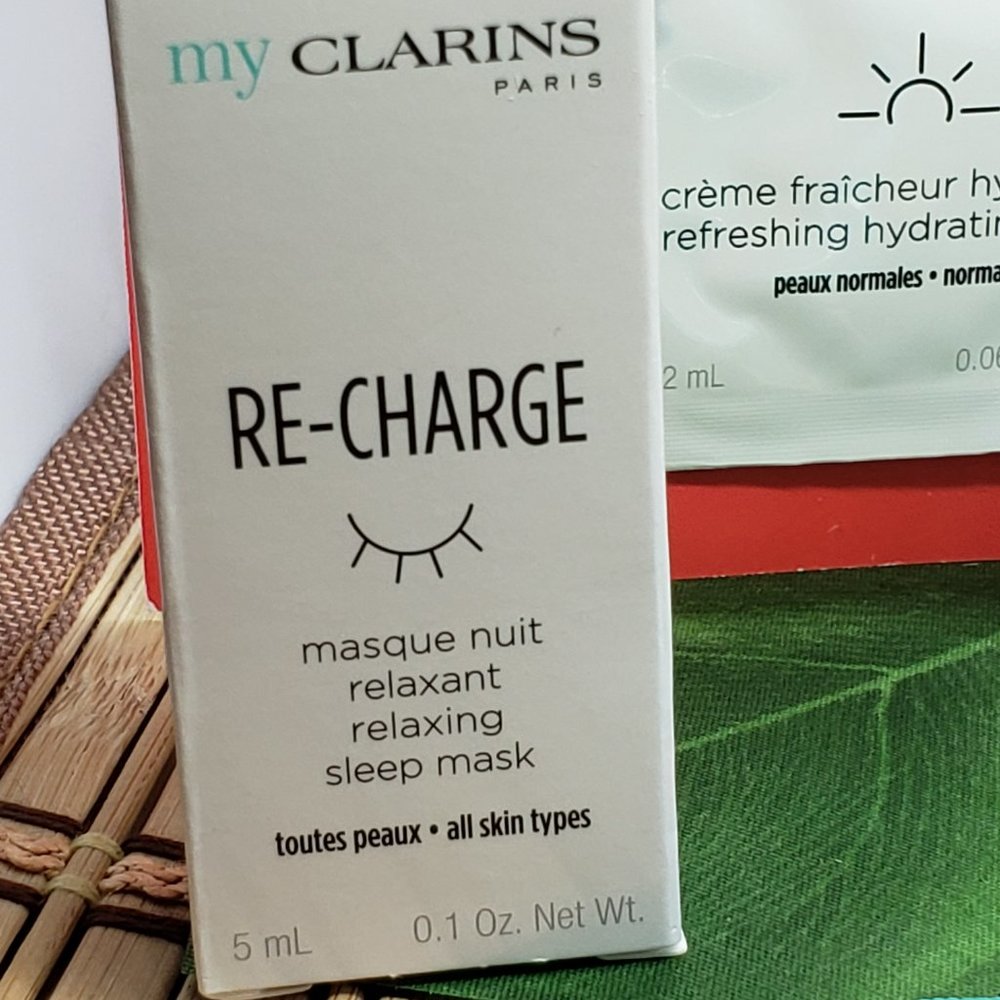 Clarins 6 Piece Custom Set - New/Sealed - Picture 2 of 10